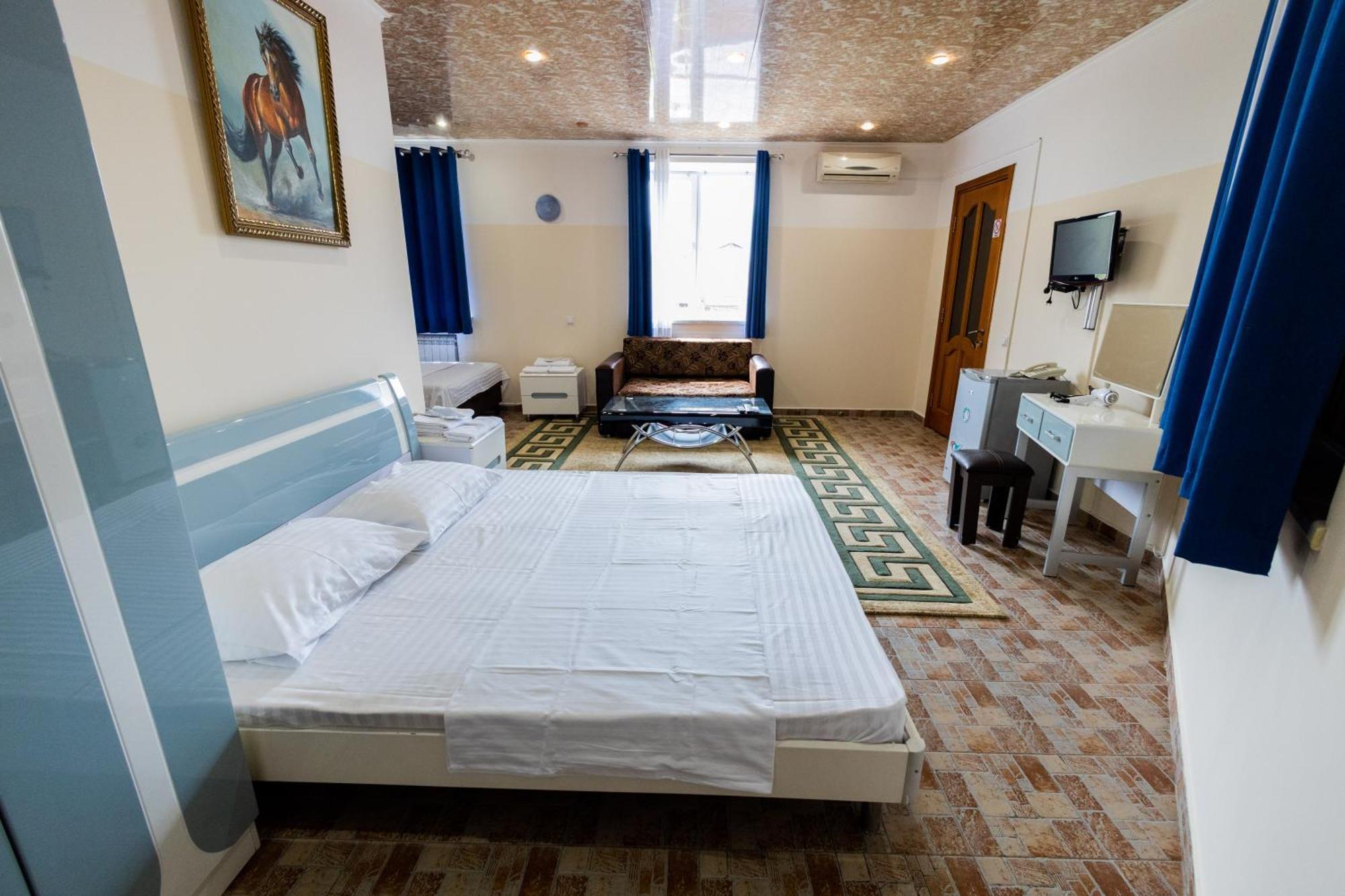 Yan Hotel Jereván Kültér fotó
